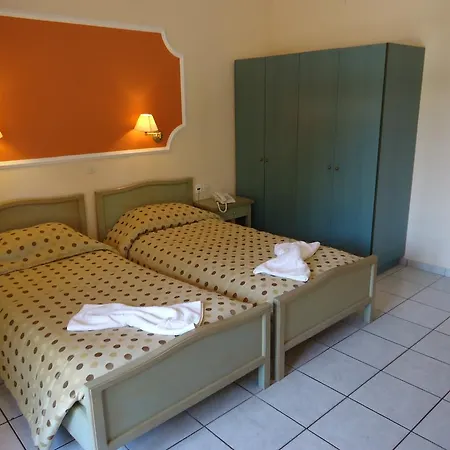 Aparthotel Matoula Acharavi (Corfu)
