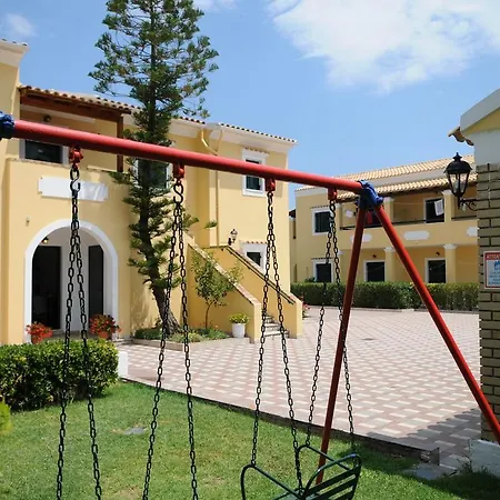 Aparthotel Matoula 3*