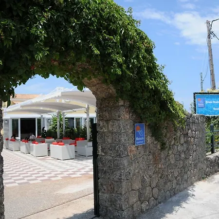 Matoula Aparthotel