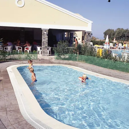 Aparthotel Matoula Acharavi (Corfu)